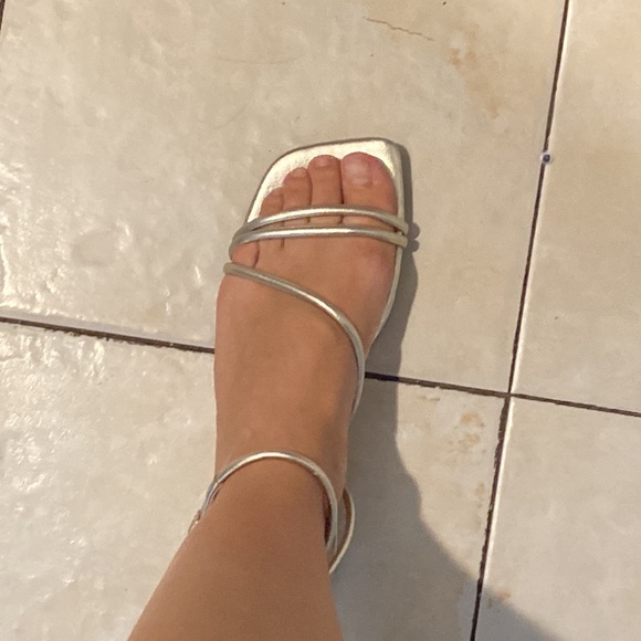 Sold - Picture 7 of 7